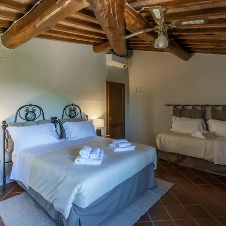 Poggio Bonelli Agroturismo *